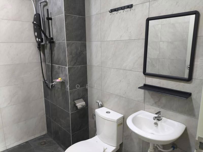 Kondominium untuk Dijual di Residensi Bintang - Koei See - Bathroom - PropertyGuru.com.my