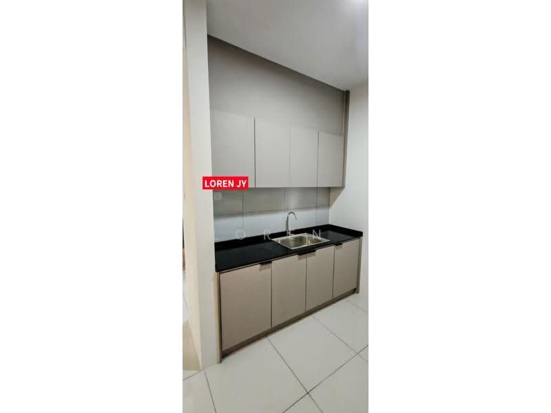 Service Residence for Rent at Vivo Executive Apartment - Loren Jia Ying - Kitchen - PropertyGuru.com.my