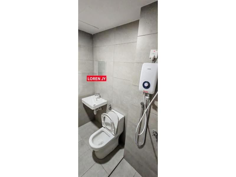 Service Residence for Rent at Vivo Executive Apartment - Loren Jia Ying - Bathroom - PropertyGuru.com.my