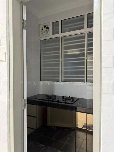 Service Residence for Rent at SkyLake Residence - Renetta Jau - Kitchen - PropertyGuru.com.my