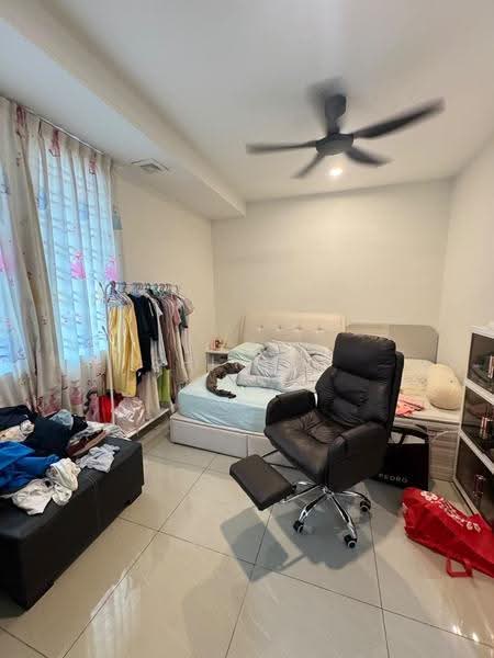 3-storey Terraced House for Sale in Taman Suria (Johor Bahru) - Shirley - Bedroom - PropertyGuru.com.my