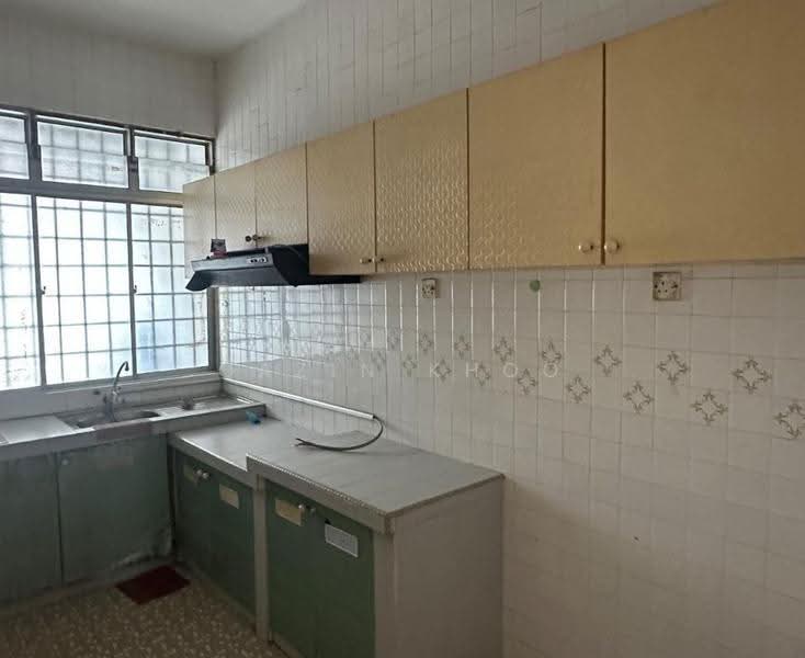Rumah Teres 2-Tingkat untuk Dijual di Ipoh Garden (Ipoh) - Qazin Khoo - Kitchen - PropertyGuru.com.my