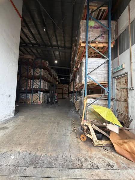 Detached Factory for Rent in Saleng (Senai) - Liz Soh - Interior - PropertyGuru.com.my