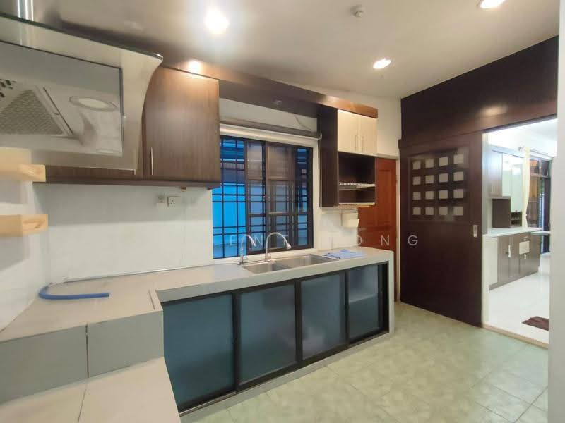 Rumah Teres 1.5-Tingkat untuk Dijual di Taman Pelangi Indah (Ulu Tiram) - Vincent Yong - PropertyGuru.com.my