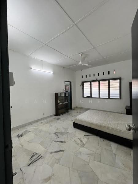Semi-Detached House for Rent in Ipoh (Perak) - Daniel Chee - Bedroom - PropertyGuru.com.my