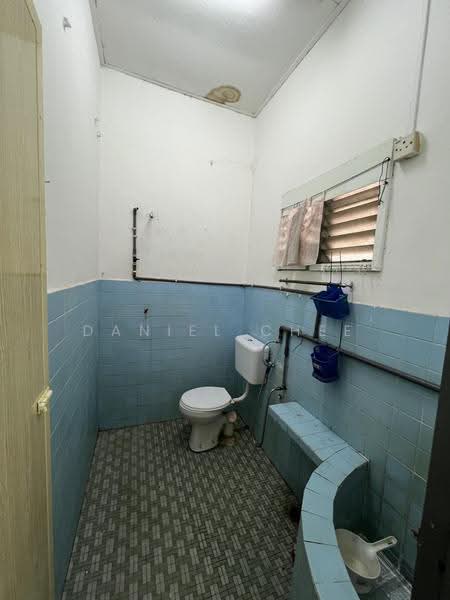 Semi-Detached House for Rent in Ipoh (Perak) - Daniel Chee - Bathroom - PropertyGuru.com.my