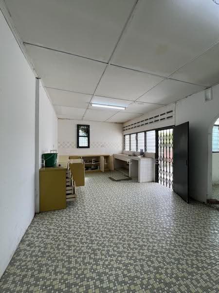 Semi-Detached House for Rent in Ipoh (Perak) - Daniel Chee - Kitchen - PropertyGuru.com.my