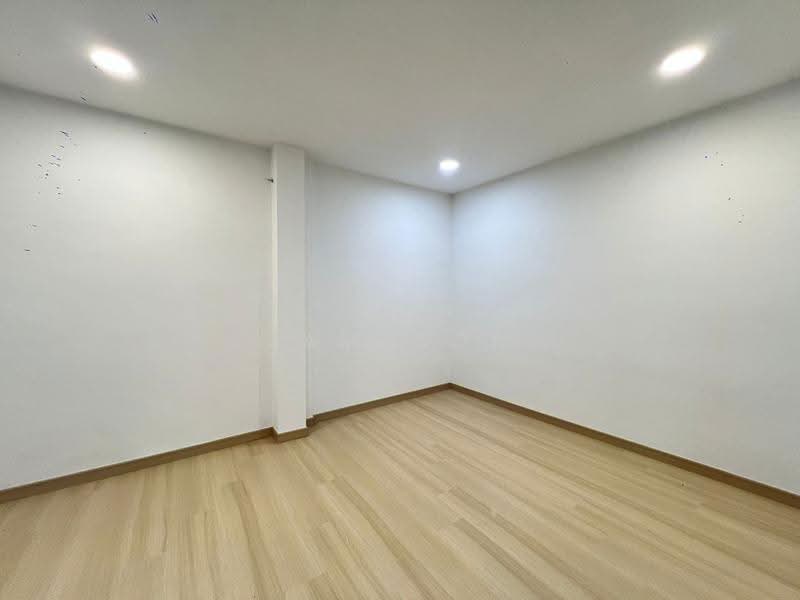Rumah Teres 2-Tingkat untuk Dijual di Taman Bukit Kempas (Tampoi) - Jameson Choo - Interior - PropertyGuru.com.my