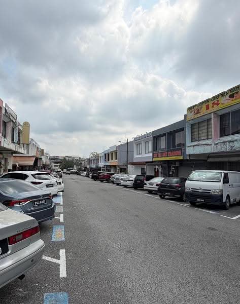 Shop for Sale in Taman Ungku Tun Aminah (Skudai) - Katherine Low - Exterior - PropertyGuru.com.my
