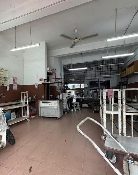Shop for Sale in Taman Ungku Tun Aminah (Skudai) - Katherine Low - Interior - PropertyGuru.com.my