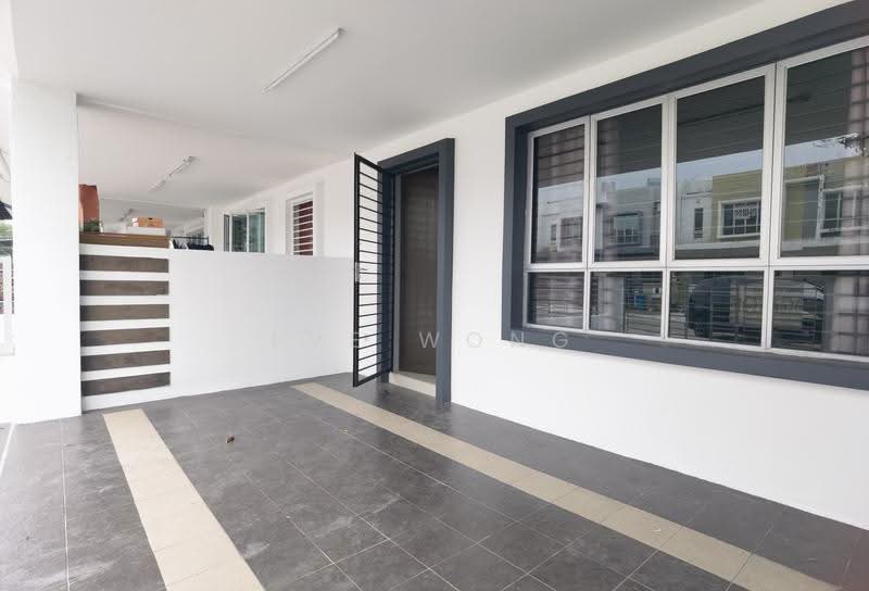 Rumah Teres 2-Tingkat untuk Disewa di Setia Indah (Setia Alam) - Eve Wong - PropertyGuru.com.my