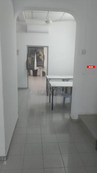 Commercial Semi-D for Rent in Jelutong (Penang) - Jiasin Yap - Corridor - PropertyGuru.com.my
