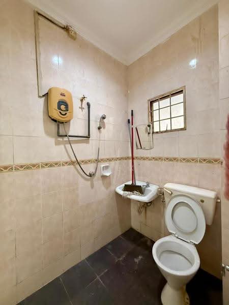 2-storey Terraced House for Sale in Taman Segar (Cheras) - Alex Yap - Bathroom - PropertyGuru.com.my