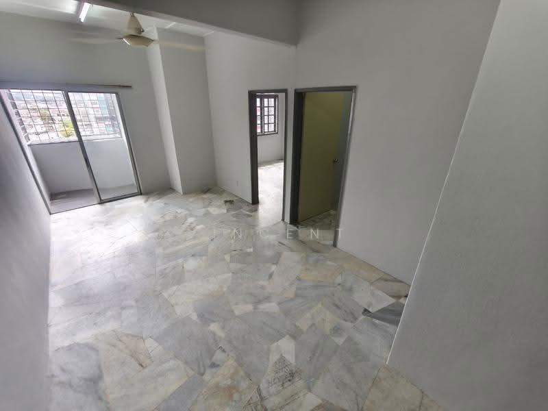 Apartment for Sale at Taman Daya Shop Apartment - Vincent Goh - Balcony - PropertyGuru.com.my