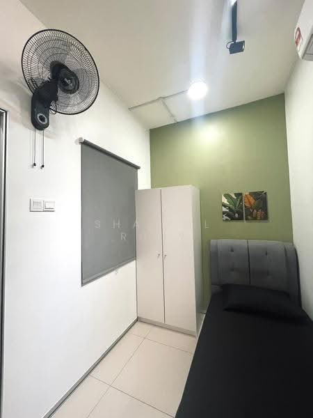 Kondominium untuk Dijual di The Greens (Residensi Hijauan) @ Subang West - Shaiful Rudy - Bedroom - PropertyGuru.com.my