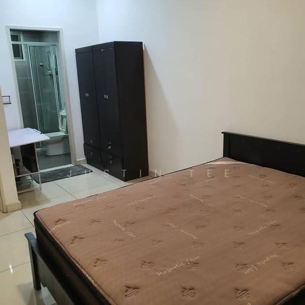 Kediaman Servis untuk Disewa di Savanna Executive Suite @ Southville City - Justin Tee - Bedroom - PropertyGuru.com.my