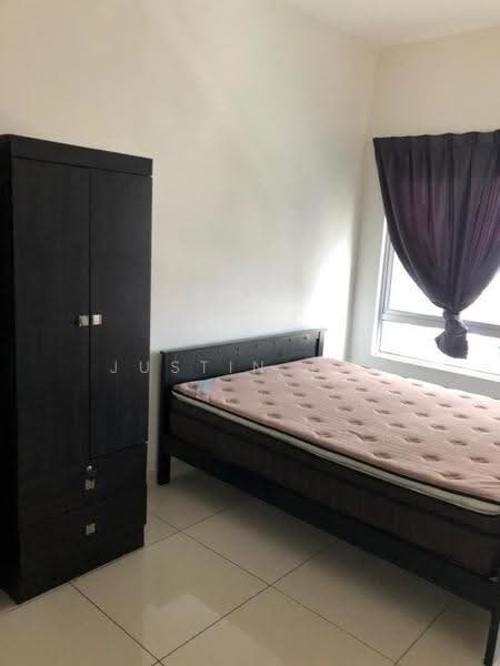 Kediaman Servis untuk Disewa di Savanna Executive Suite @ Southville City - Justin Tee - Bedroom - PropertyGuru.com.my