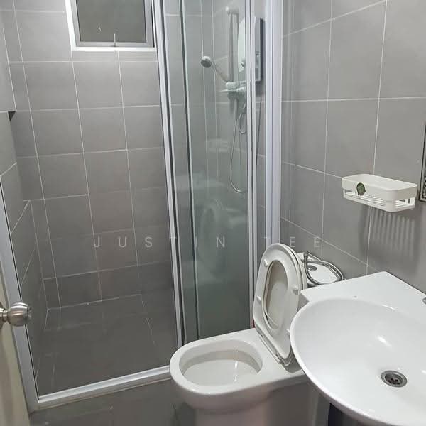 Kediaman Servis untuk Disewa di Savanna Executive Suite @ Southville City - Justin Tee - Bathroom - PropertyGuru.com.my