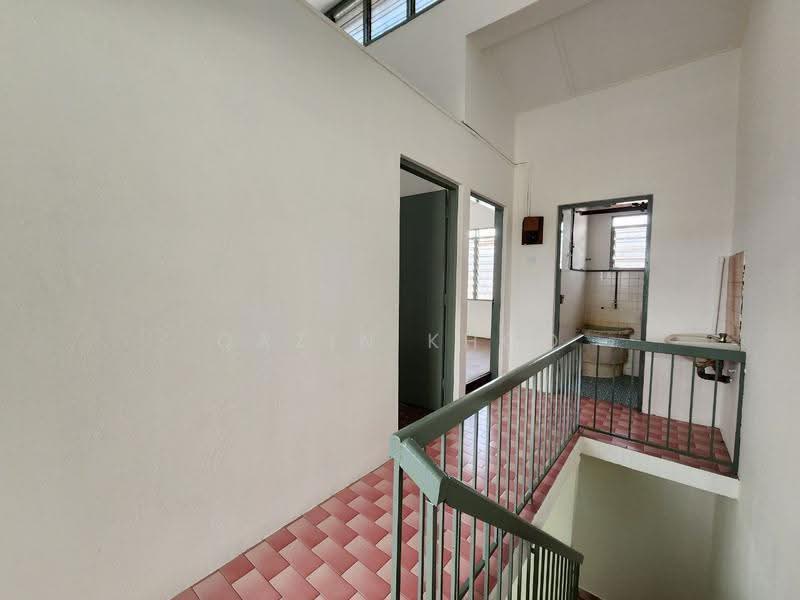 Rumah Teres 2-Tingkat untuk Dijual di Bercham (Ipoh) - Qazin Khoo - Corridor - PropertyGuru.com.my