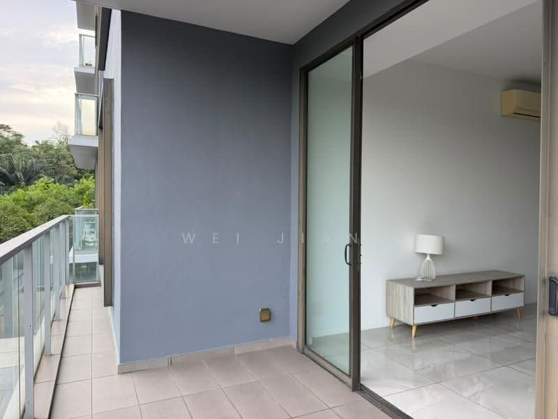 Kondominium untuk Disewa di The WaterEdge (Pinggiran Air) - Wei Jian Tan - Balcony - PropertyGuru.com.my
