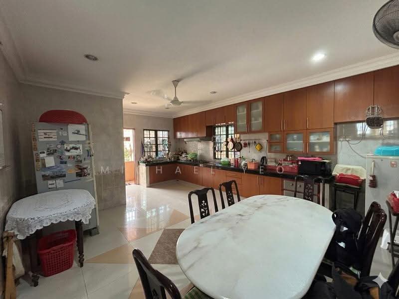 Rumah Berkembar untuk Dijual di Kampung Tunku (Petaling Jaya) - Michael Yeo - Kitchen - PropertyGuru.com.my