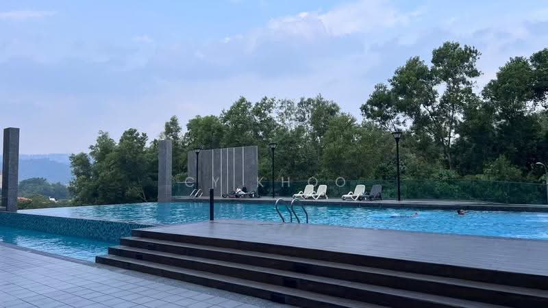 Kondominium untuk Disewa di Emerald Residence - CY Khoo - Pool - PropertyGuru.com.my