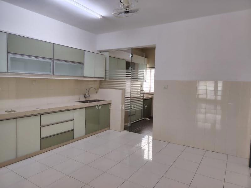 2-storey Terraced House for Rent in Klang (Selangor) - Wendy Lam - Kitchen - PropertyGuru.com.my
