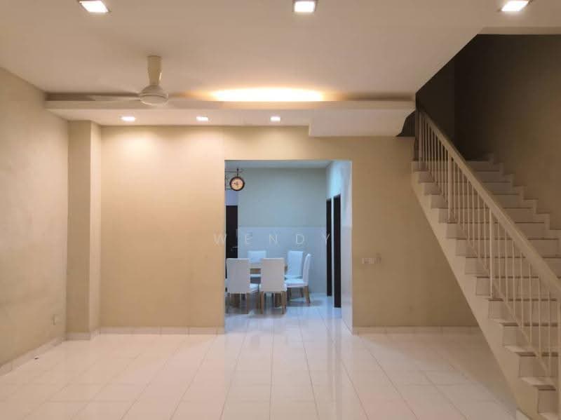 2-storey Terraced House for Rent in Klang (Selangor) - Wendy Lam - Living Room - PropertyGuru.com.my
