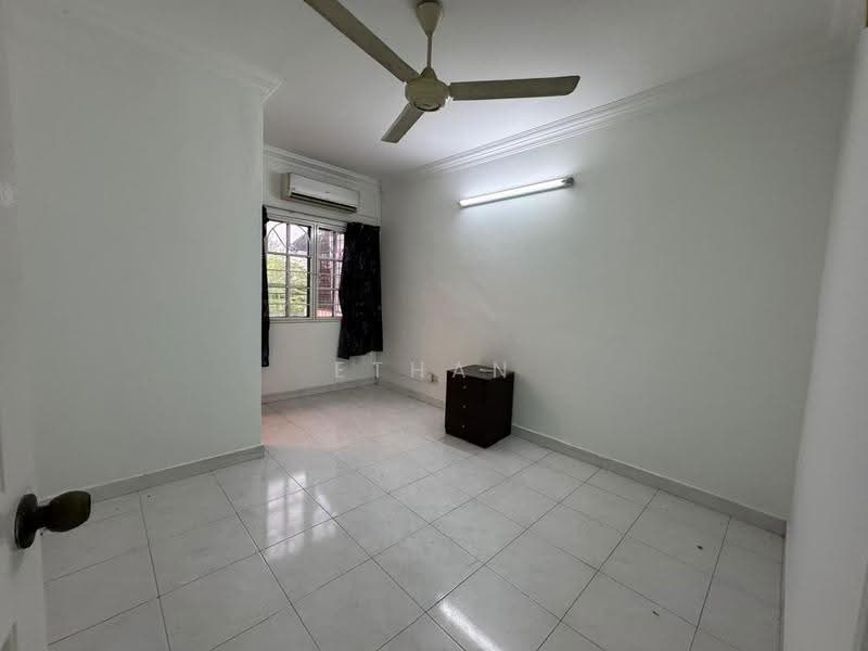 2-storey Terraced House for Sale in Bukit Rahman Putra (Sungai Buloh) - Ethan Swe - Interior - PropertyGuru.com.my