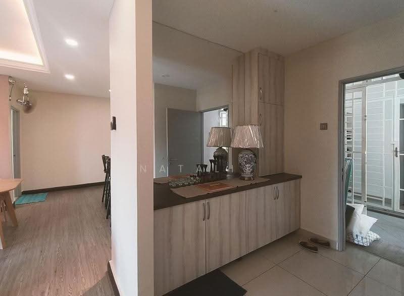Kondominium untuk Dijual di Dwiputra Residences - Natalie Loke - PropertyGuru.com.my