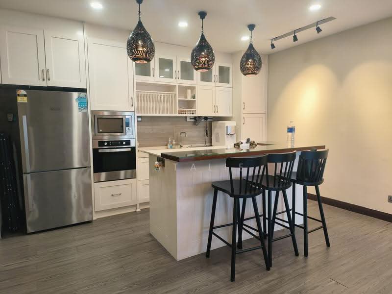 Kondominium untuk Dijual di Dwiputra Residences - Natalie Loke - Kitchen - PropertyGuru.com.my