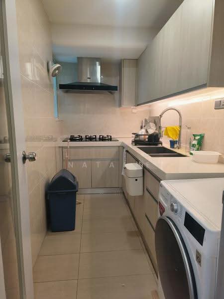 Kondominium untuk Dijual di Dwiputra Residences - Natalie Loke - Kitchen - PropertyGuru.com.my