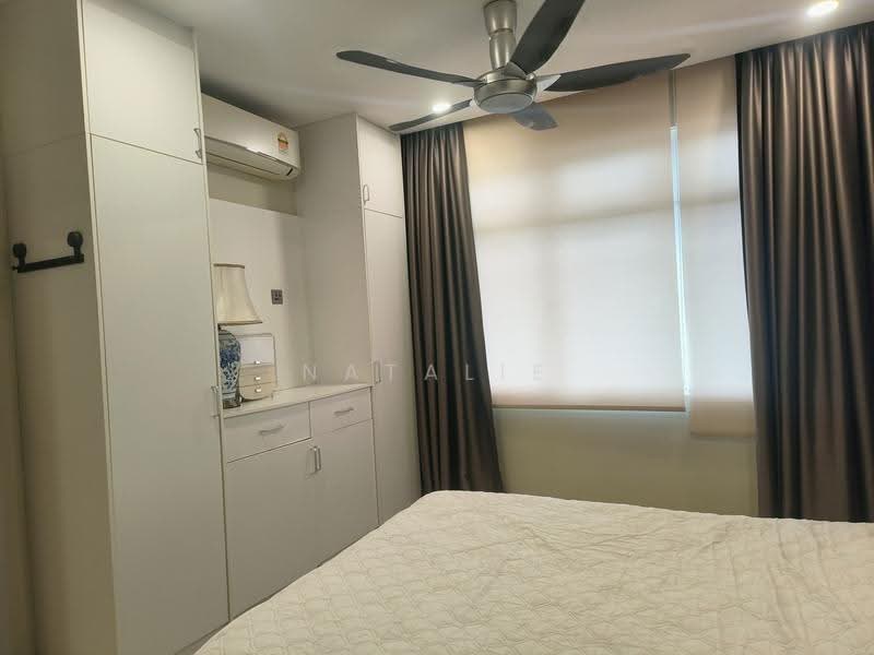 Kondominium untuk Dijual di Dwiputra Residences - Natalie Loke - Bedroom - PropertyGuru.com.my