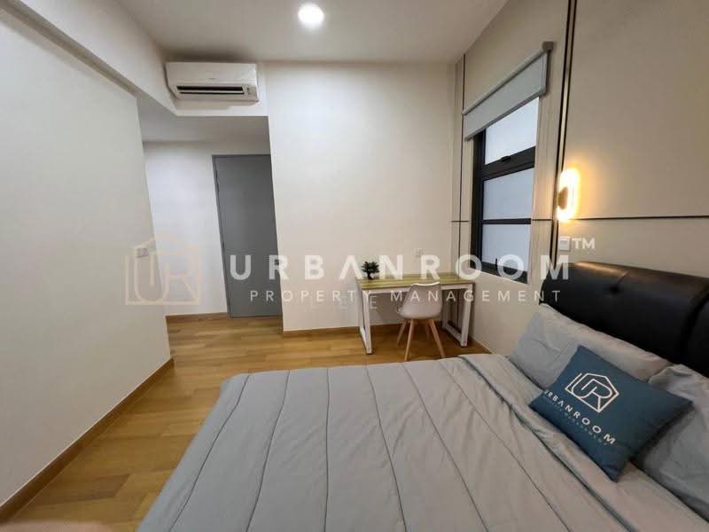Service Residence for Sale at Union Suites - Lee Pinjun - Bedroom - PropertyGuru.com.my