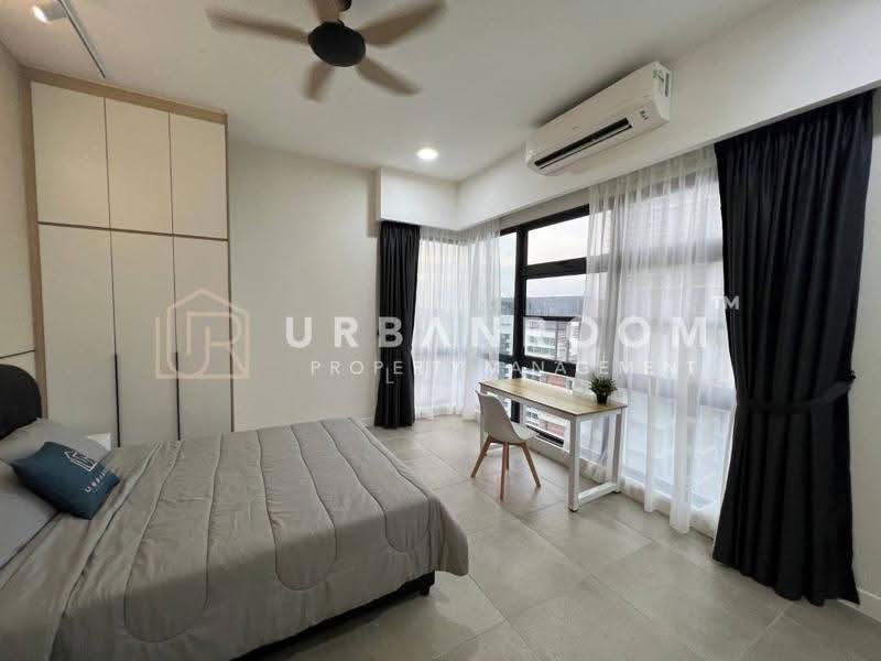 Service Residence for Sale at Union Suites - Lee Pinjun - Bedroom - PropertyGuru.com.my