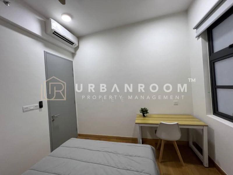 Service Residence for Sale at Union Suites - Lee Pinjun - Bedroom - PropertyGuru.com.my