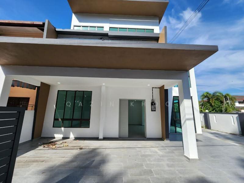 Rumah Teres 2-Tingkat untuk Dijual di Bercham (Ipoh) - Qazin Khoo - Exterior - PropertyGuru.com.my