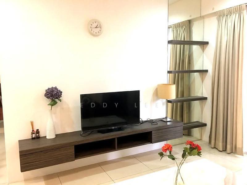 Kondominium untuk Disewa di Menara Bintang Goldhill - Eddy Lee - Living Room - PropertyGuru.com.my