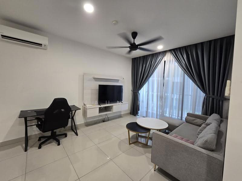 Kediaman Servis untuk Disewa di AraTre' Residences - Shaun Hin - Living Room - PropertyGuru.com.my