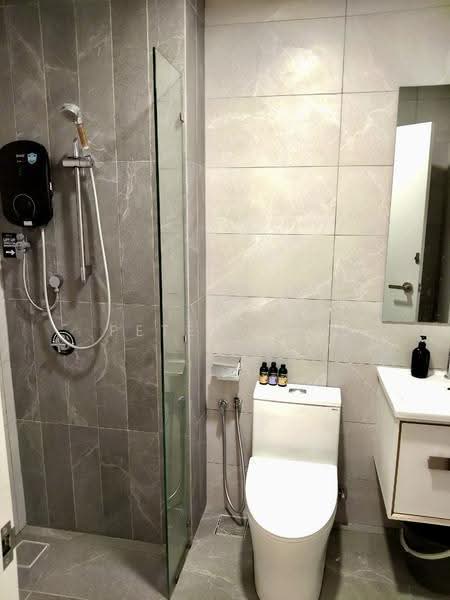 Kediaman Servis untuk Disewa di Majestic Residence - Peter Tan - Bathroom - PropertyGuru.com.my