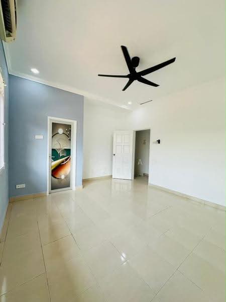 2-storey Terraced House for Sale in Taman Dato Onn (Johor Bahru) - MUHAMAD AZRI - Living Room - PropertyGuru.com.my