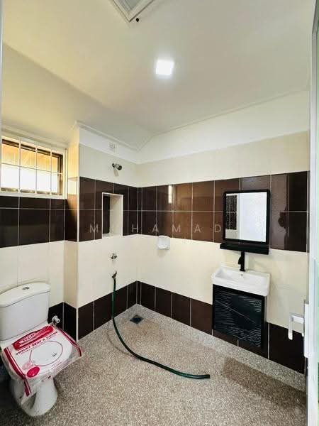 2-storey Terraced House for Sale in Taman Dato Onn (Johor Bahru) - MUHAMAD AZRI - Bathroom - PropertyGuru.com.my