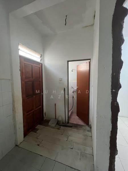 2-storey Terraced House for Sale in Bandar Putra Kulai (Kulai) - MUHAMAD AZRI - Interior - PropertyGuru.com.my