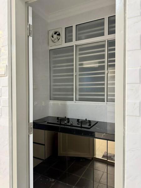 Kediaman Servis untuk Disewa di SkyLake Residence - Peter Tan - Kitchen - PropertyGuru.com.my