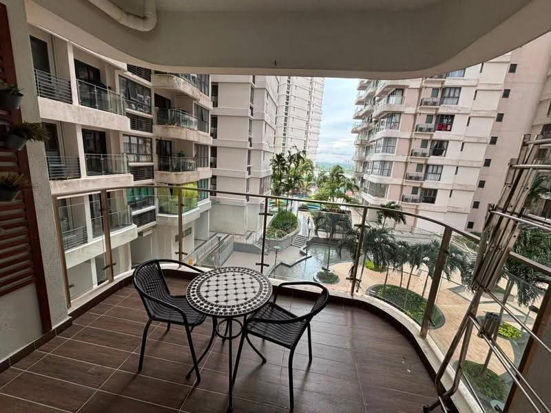 Condominium for Rent at Royal Strand @ Country Garden Danga Bay - YC Fung - Balcony - PropertyGuru.com.my