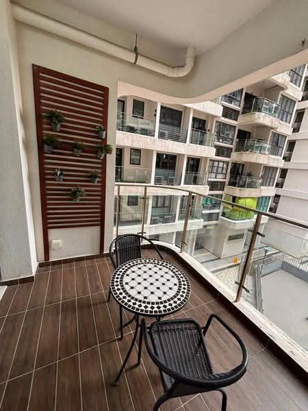 Condominium for Rent at Royal Strand @ Country Garden Danga Bay - YC Fung - Balcony - PropertyGuru.com.my