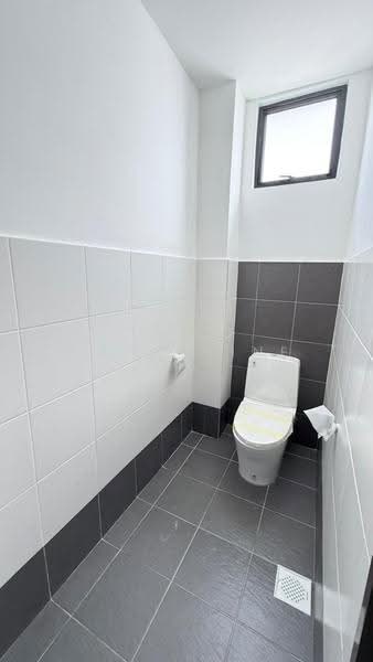 Retail Space untuk Disewa di Kota Masai (Pasir Gudang) - Catherine Ong - Bathroom - PropertyGuru.com.my