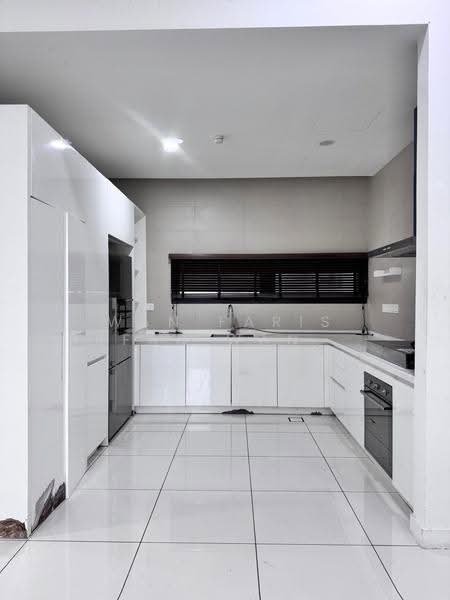 Condominium for Sale at The Veo - Wan Faris Irfan Wan Mohammad - Kitchen - PropertyGuru.com.my