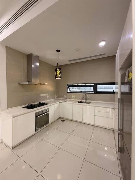 Condominium for Sale at The Veo - Ibrahim Iderus - Kitchen - PropertyGuru.com.my