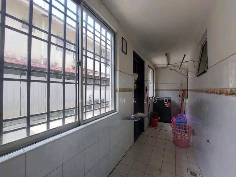 Bungalow House for Sale in Taman Meranti Jaya (Puchong) - Eisya Kamaludin - PropertyGuru.com.my